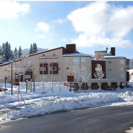 La Serre - Centre du village - Départ des pistes de fond et Skibus à 50m Prémanon Extérieur photo